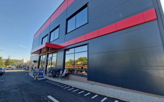 Spațiu comercial invecinat cu branduri recunoscute – zona CUG